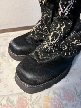Justin Cowgirl Rodeo Dress Boots Black Stud Horsehair Women's Size 9, no box